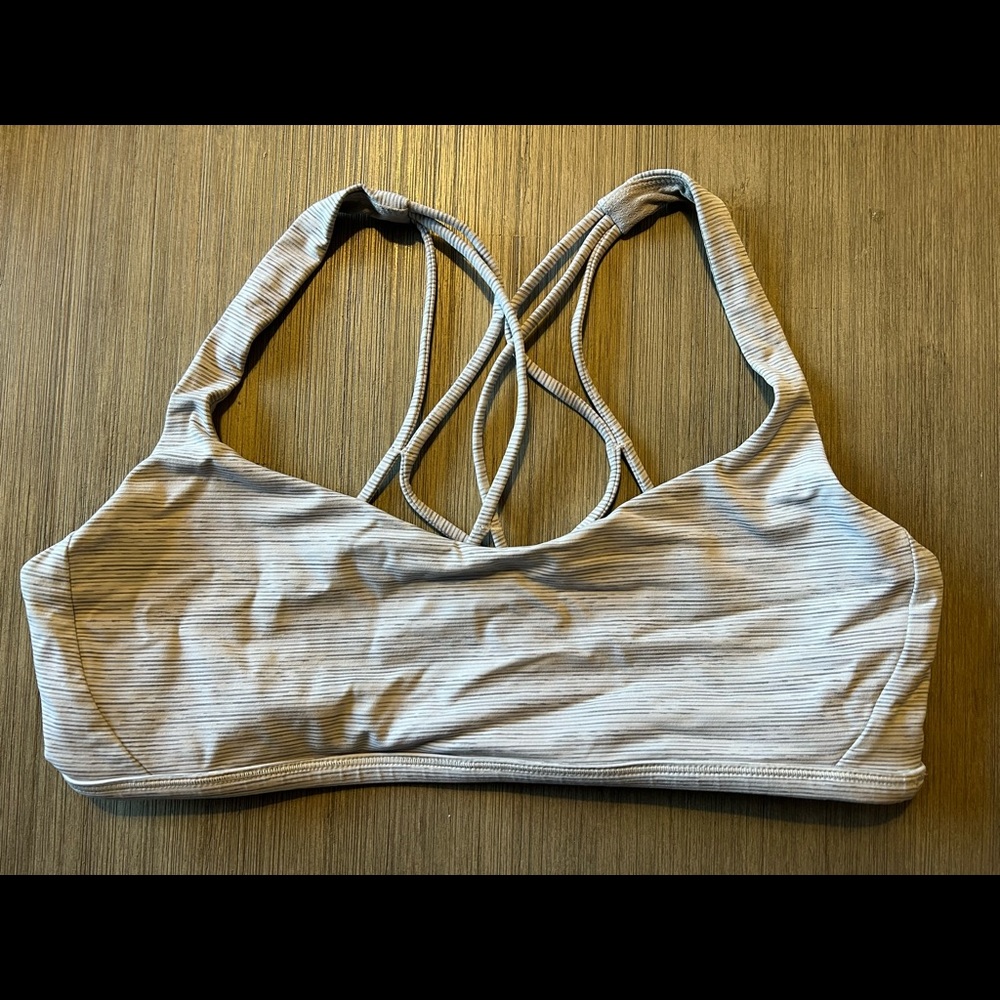 Lululemon free to be zen bra